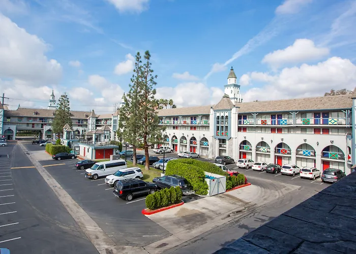 Castle Inn And Suites Anaheim