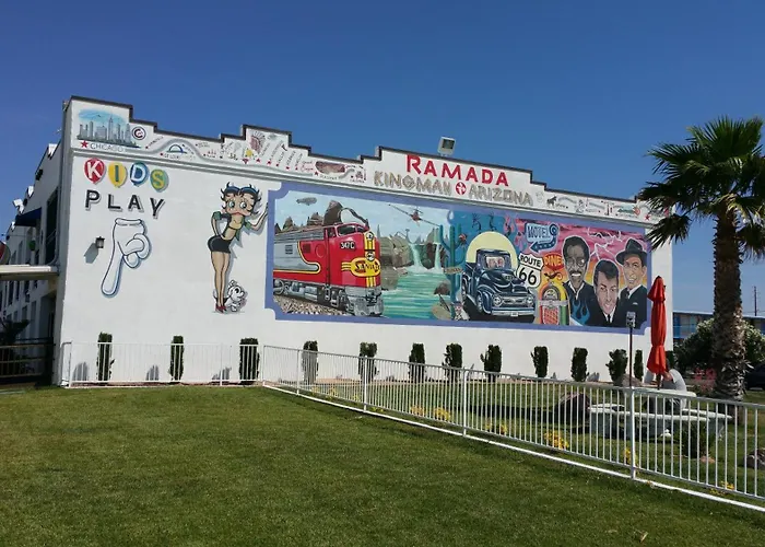 Hotel Ramada By Wyndham Kingman