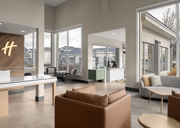 Holiday Inn Ontario By Ihg