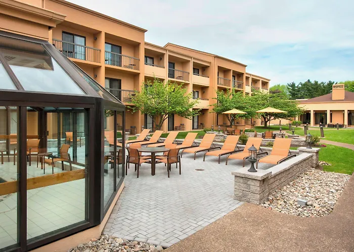 Courtyard Philadelphia Willow Grove