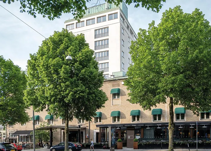 Elite Park Avenue