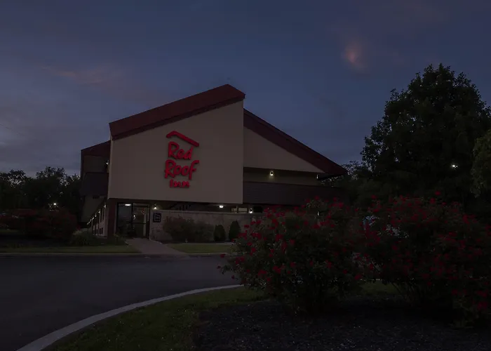 Red Roof Inn Cincinnati East - Beechmont Cherry Grove