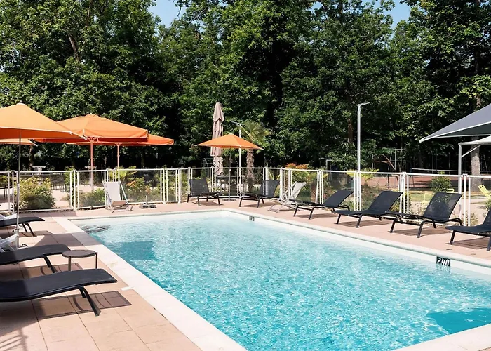 Novotel Orleans Chemins De Sologne Demeures De Campagne