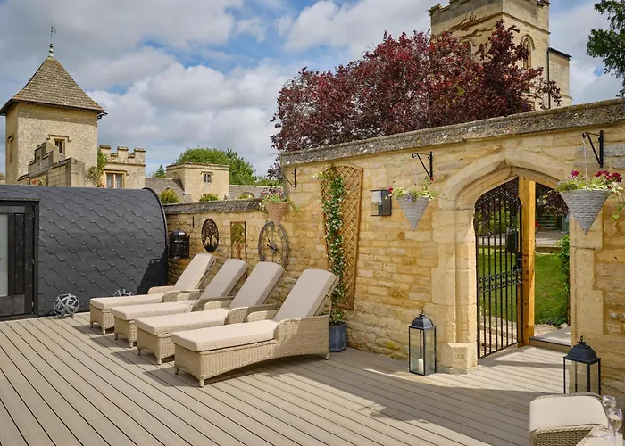 Ellenborough Park
