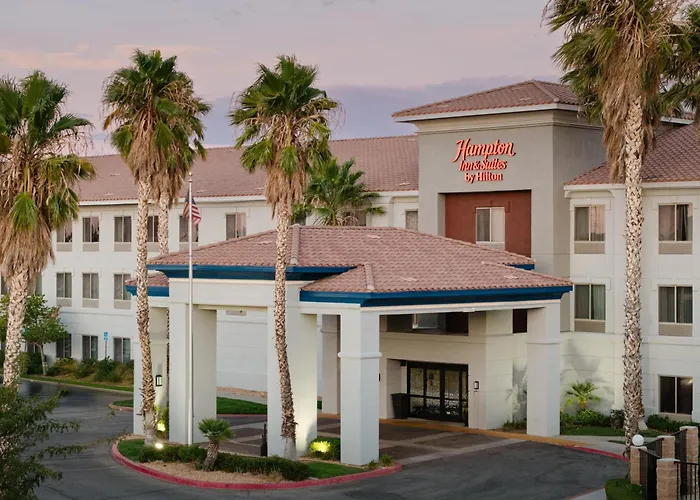 Hampton Inn & Suites