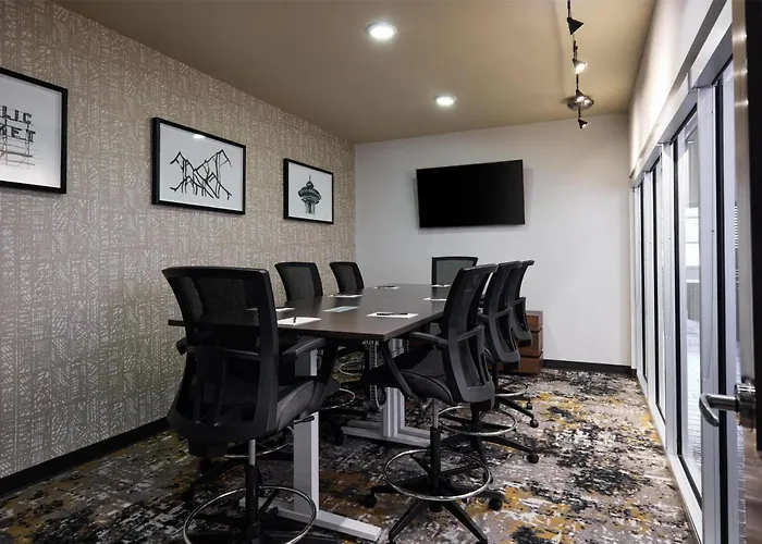 Hyatt House Seattle/Redmond Hotel