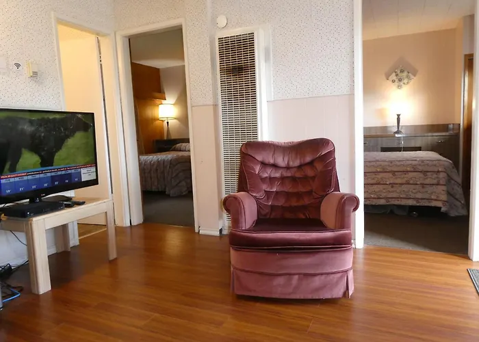 Airport Inn