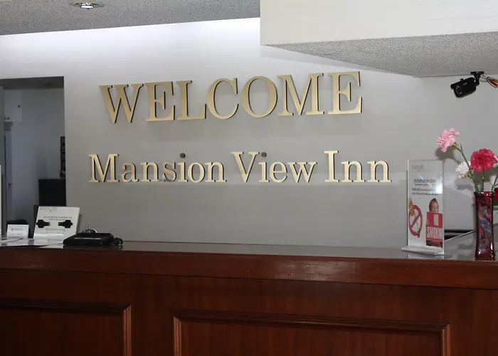 Mansion View Inn & Suites