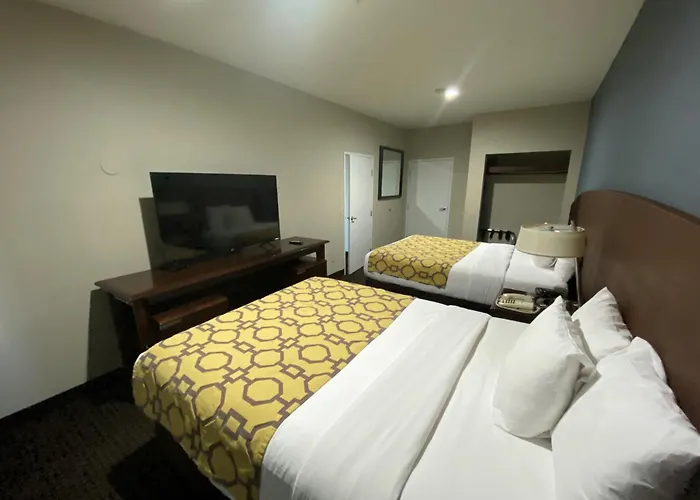 Baymont By Wyndham Colorado Springs