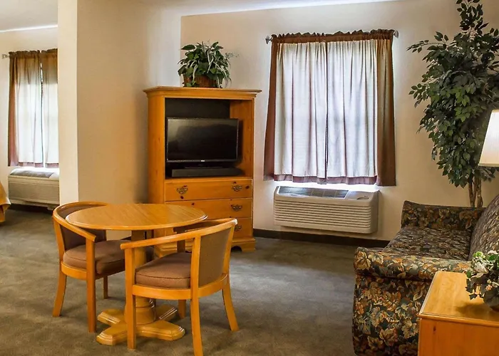 Quality Inn & Suites Bellville - Mansfield
