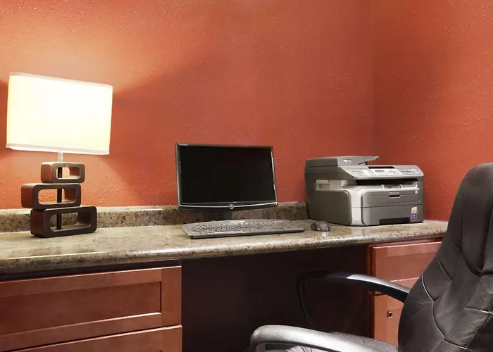 Baymont By Wyndham Sioux Falls