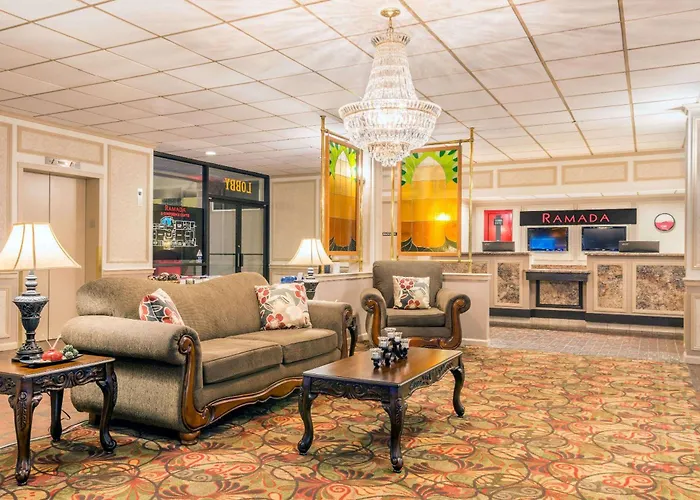 Ramada By Wyndham Paintsville Hotel & Conference Center