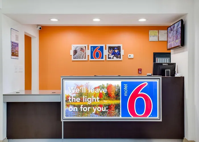 Motel 6-White House, Tn