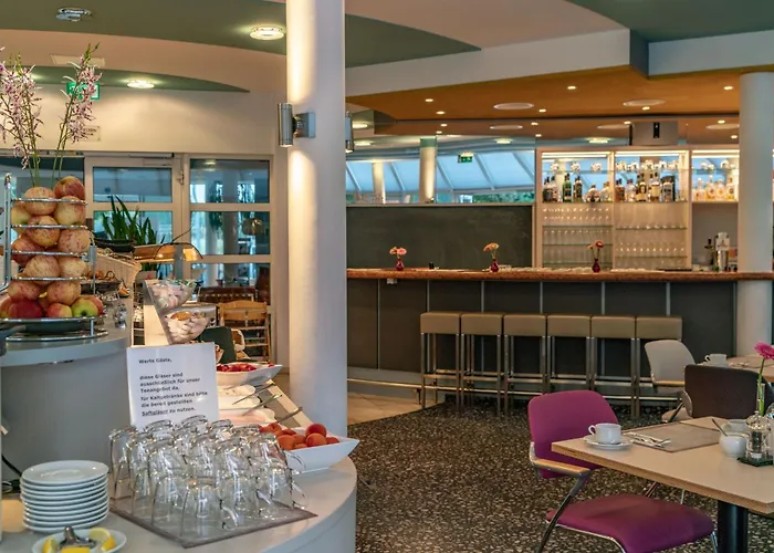 Globana Airport Hotel