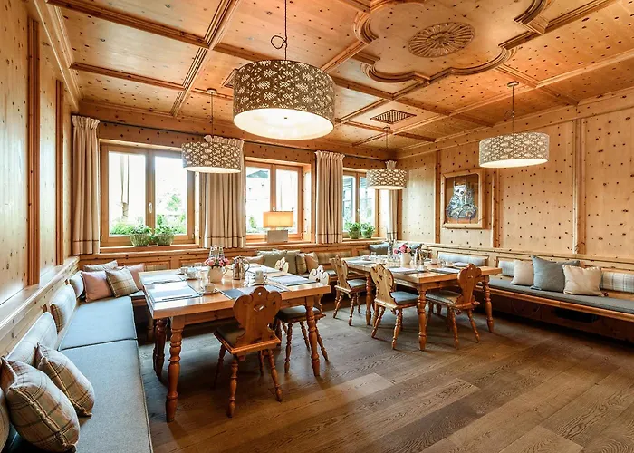Bauer Hotel Und Restaurant