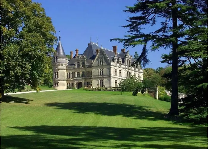 Chateau De La Bourdaisiere