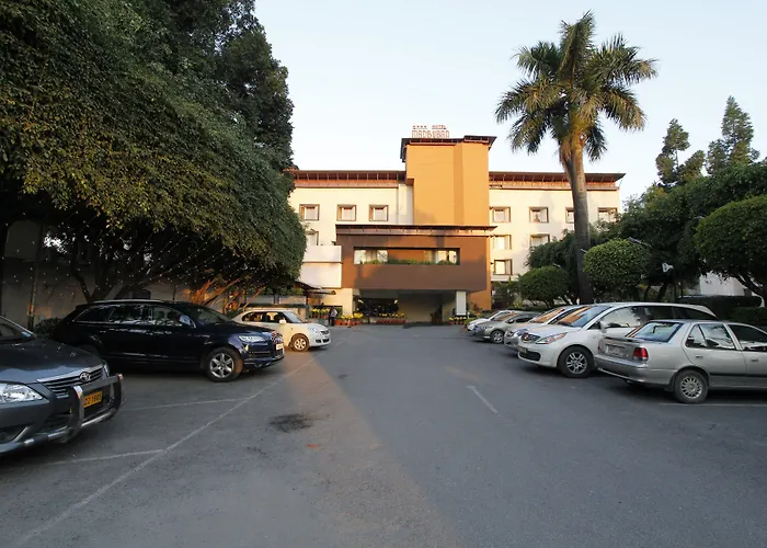 Hotel Madhuban