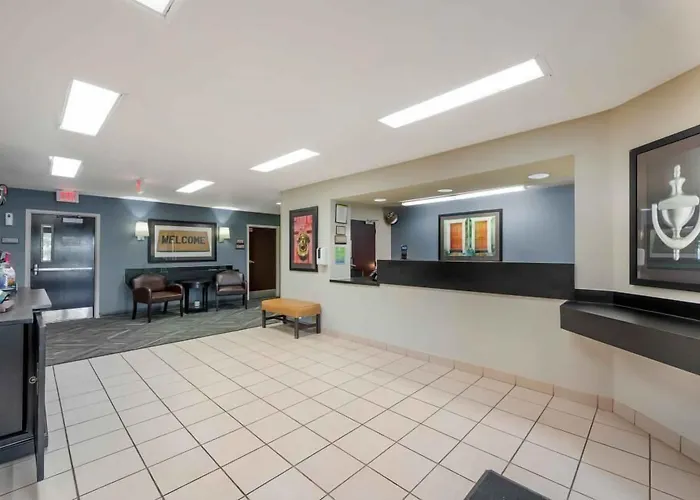 Extended Stay America Suites - Fort Wayne - South