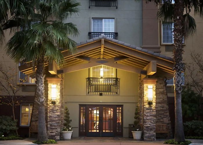 Larkspur Landing Extended Stay Suites Sacramento
