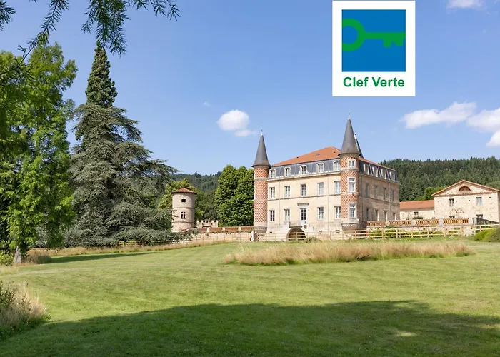 Domaine et Château de Valinches