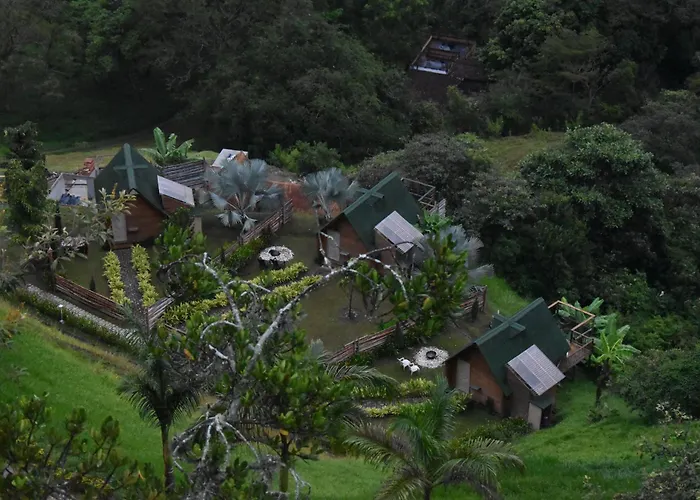Nalua Glamping y Hotel