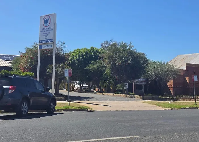Wentworth Central Motor Inn