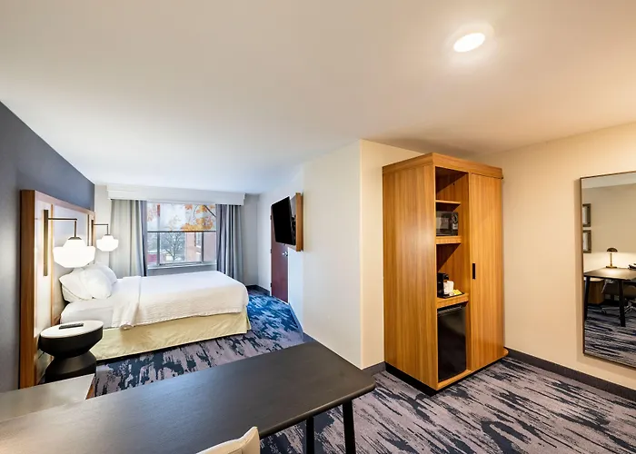 Fairfield Inn & Suites By Marriott St Louis