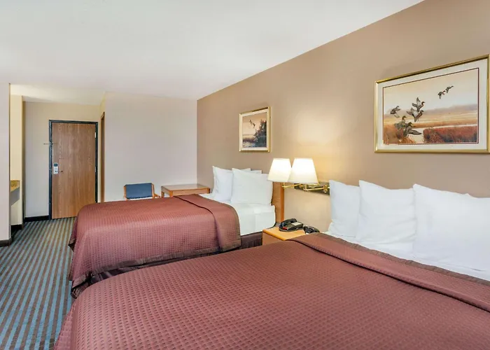Days Inn By Wyndham Charleston