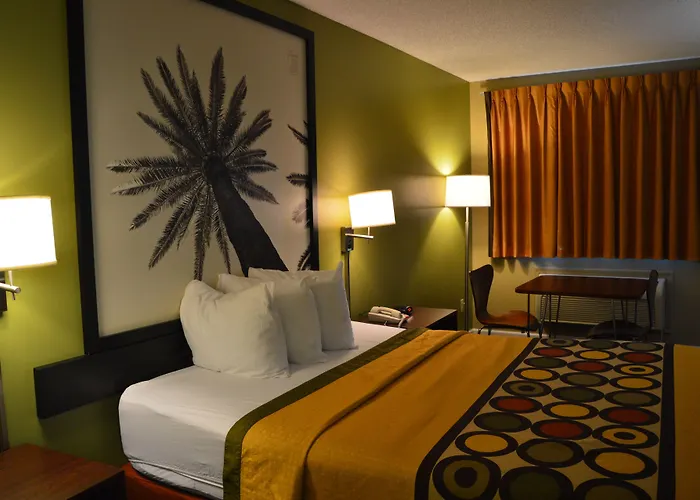 Super 8 By Wyndham