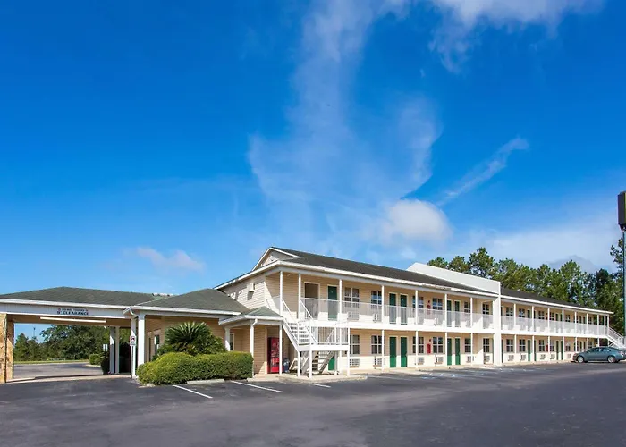 Super 8 By Wyndham
