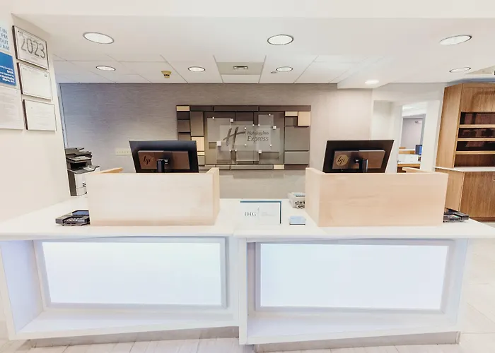Holiday Inn Express Atlanta - Northeast I-85 - Clairmont Road By Ihg