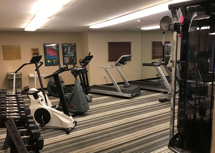 Sonesta Simply Suites Chicago Naperville