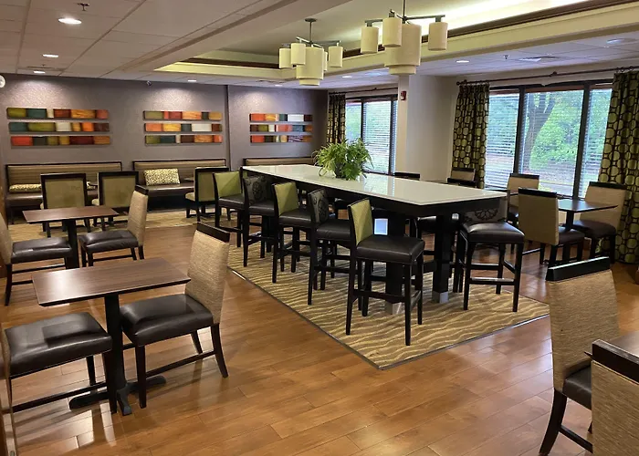 Best Western Plus Lexington Inn