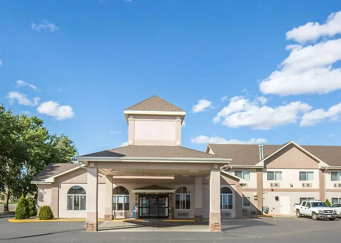 Fairbridge & Suites