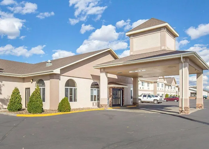Fairbridge & Suites