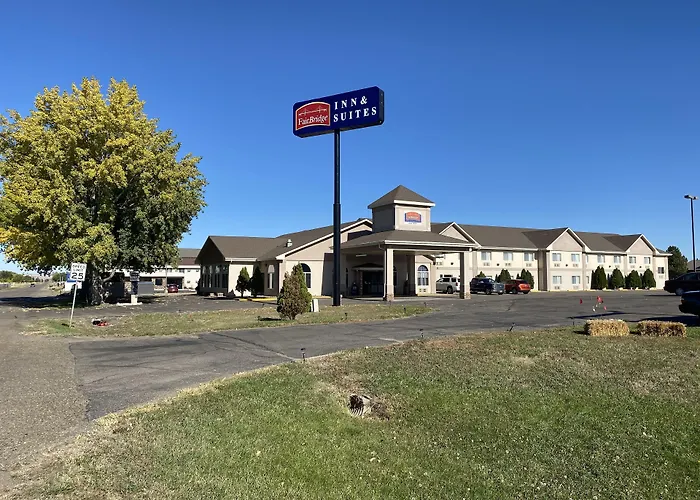Fairbridge & Suites