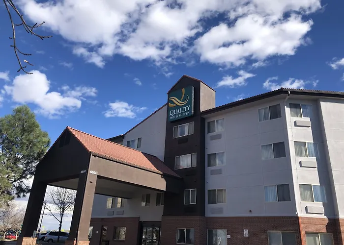 Quality Inn & Suites Denver International Airport