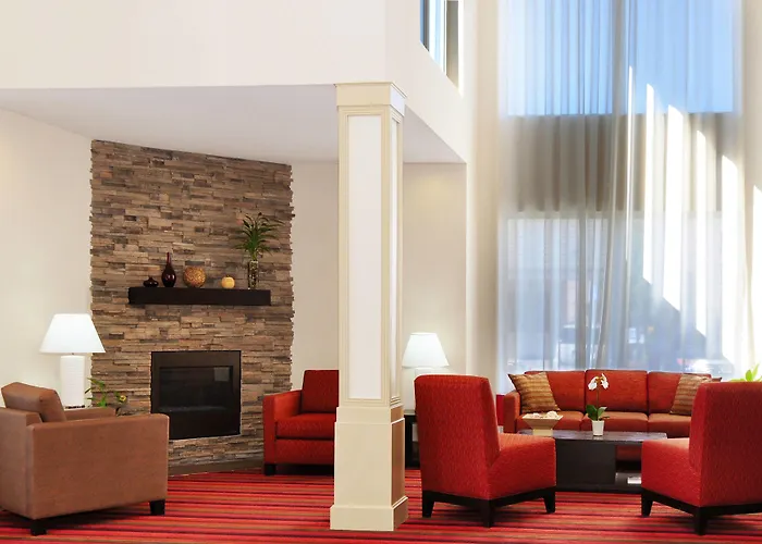 Four Points By Sheraton Portland East