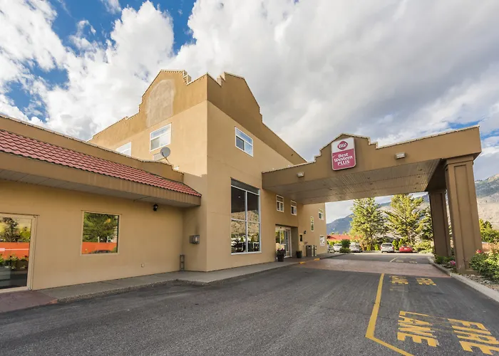 Best Western Plus Osoyoos & Suites