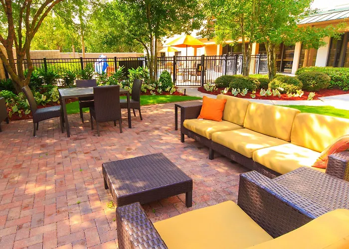 Courtyard By Marriott New Orleans Metairie