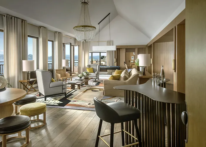 Hotel Royal