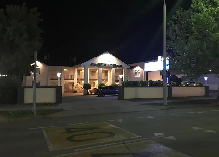 Albury Georgian Motel & Suites