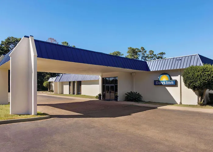 Days Inn By Wyndham Mccomb Ms