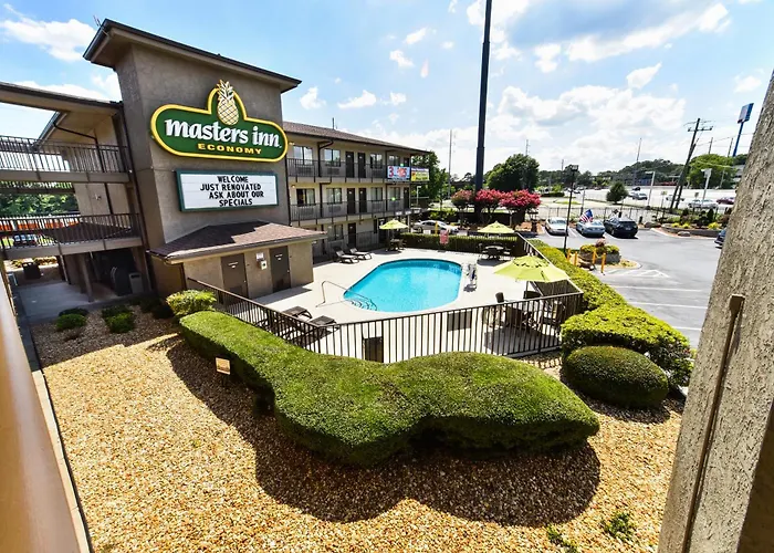 Masters Inn Tucker