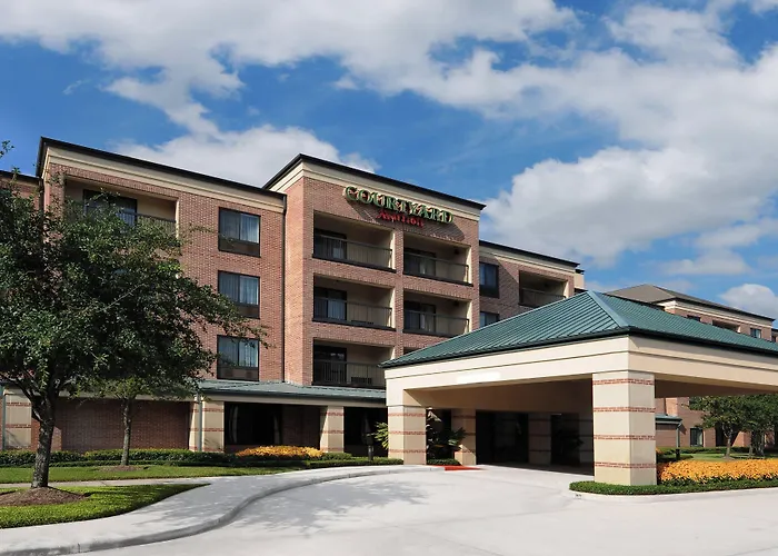 Courtyard By Marriott Northwest