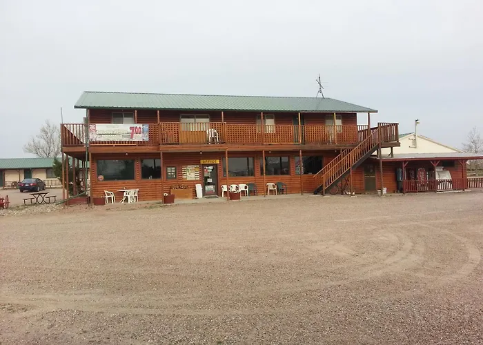 Badlands Hotel & Campground