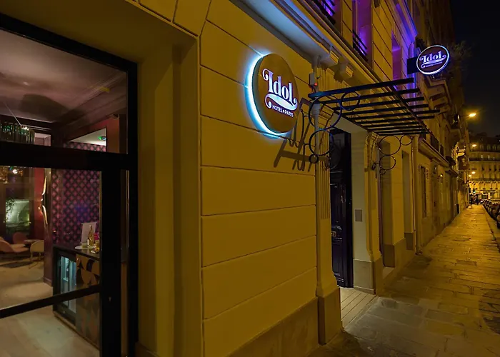 Idol Hotel