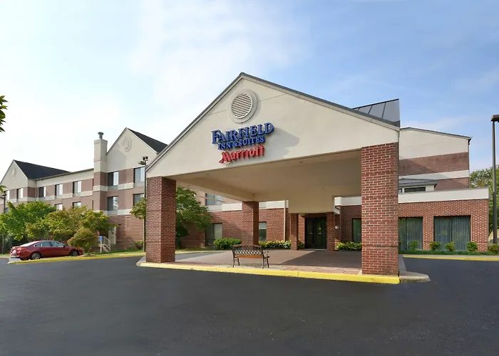 Fairfield Inn & Suites By Marriott Charlottesville North