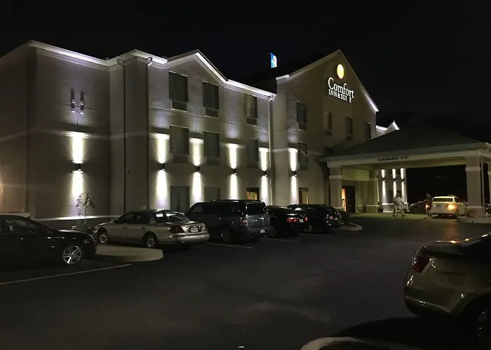 Comfort Inn & Suites Dayton Northwest -
