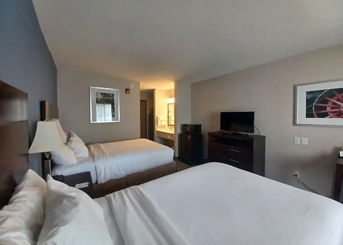 Baymont By Wyndham Freeport